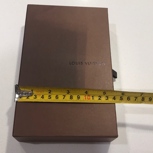 Louis Vuitton Box - Picture 3 of 4